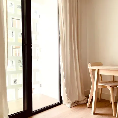 Apartment 1br Fancy Luminous W/ Ac | By Airnest Lisbon